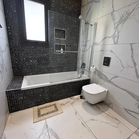 빌라 Modern 3 Bedroom With Pool 파포스