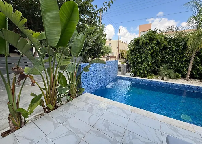 ヴィラ Modern 3 Bedroom With Pool